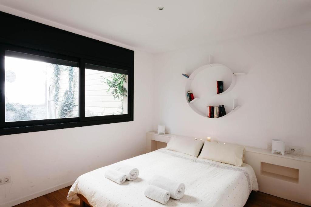 Rentbcn Gracia Deluxe Apartment Барселона Екстериор снимка