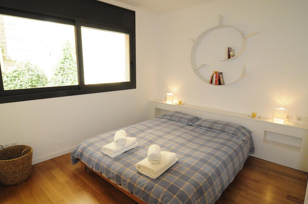 Rentbcn Gracia Deluxe Apartment Барселона Екстериор снимка
