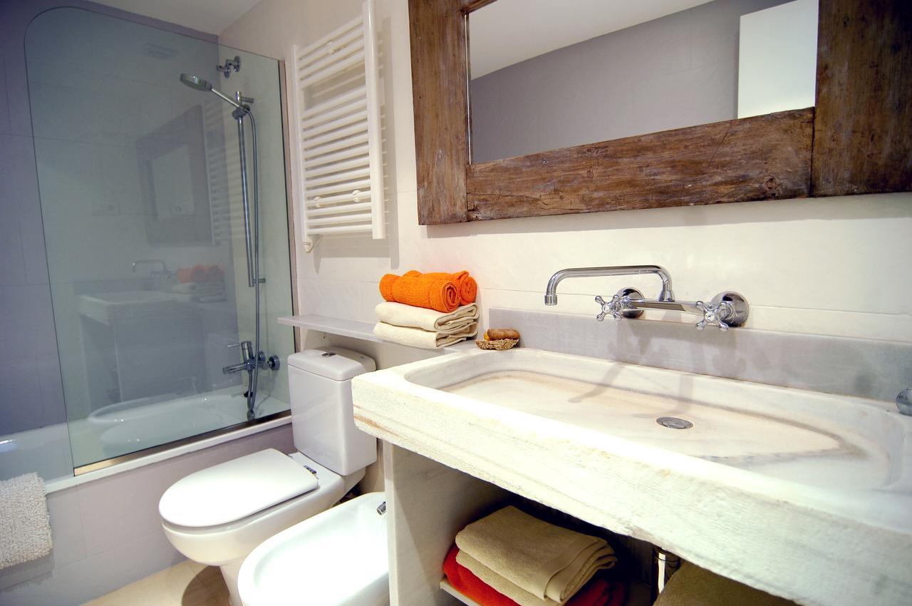 Rentbcn Gracia Deluxe Apartment Барселона Екстериор снимка